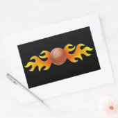 Basketbal met vlammen rechthoekige sticker (Envelop)