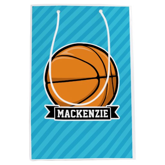 Basketbal op Sky Blue Stripes Medium Cadeauzakje (Voorkant)