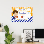 Basketbal Schattige Brunette Boy Verjaardag Poster (Thuiskantoor)