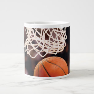 Basketbal scoren grote koffiekop