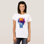 Basketbal Splash Art – Levendig sportontwerp T-shirt (Voorkant volledig)