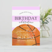 Basketbal thema Verjaardagsfeest Roze Uitnodigen Kaart (Staand voorkant)