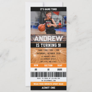 Basketbal Ticket Verjaardagsuitnodiging met een Fo Kaart