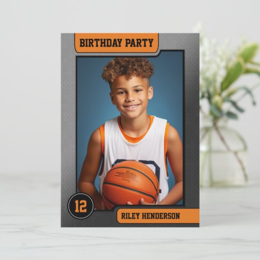Basketbal Trading Kaart Verjaardagsfeestuitnodigin (Staand voorkant)