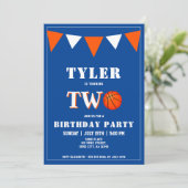 Basketbal Verjaardag Uitnodiging Jongen 2e Verjaar (Staand voorkant)