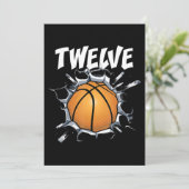 Basketbal verjaardagsfeestje voor 12-jarige jongen kaart (Staand voorkant)