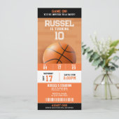 Basketbal Verjaardagsfeestticket Kaart (Staand voorkant)
