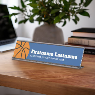 Basketbalcoach of leraar lichamelijke opvoeding bureau naambordje