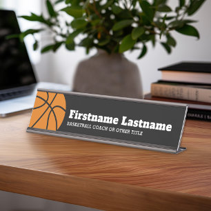 Basketbalcoach of leraar lichamelijke opvoeding bureau naambordje