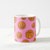 Basketball Balls Patroon op roze achtergrond Koffiemok (Voorkant rechts)