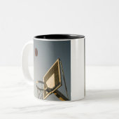  Basketball Gift Tweekleurige Koffiemok (Voorkant links)