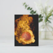Basketball in brand (digitaal samengesteld) briefkaart (Staand voorkant)