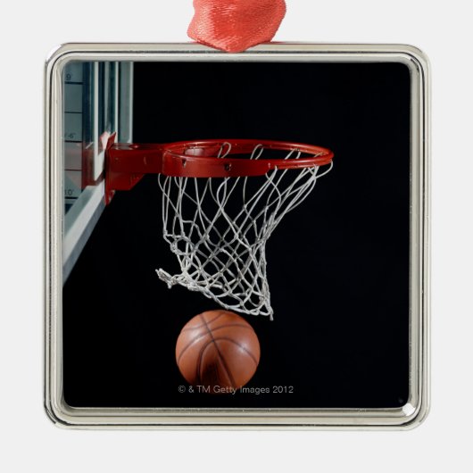 Basketball in Hoop Metalen Ornament (Voorkant)