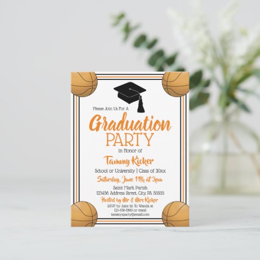 Basketball Oranje & Black Graduation Party Uitnodiging Briefkaart (Staand voorkant)