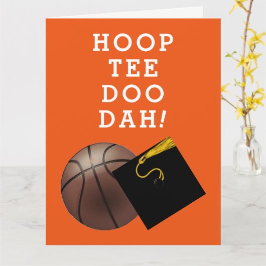 Basketball Player Afstuderen Gefeliciteerd Kaarten (Gele Bloem)