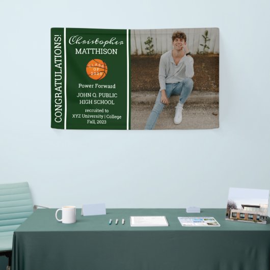 Basketball Player Photo Green | Witte Afstuderen Spandoek (Beurs)