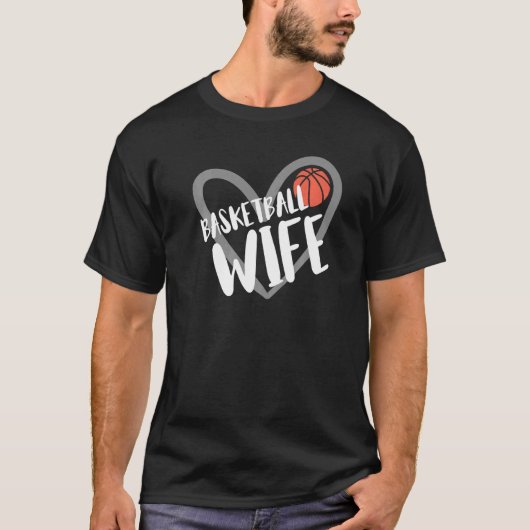 Basketball Wife Heart T-shirt (Voorkant)
