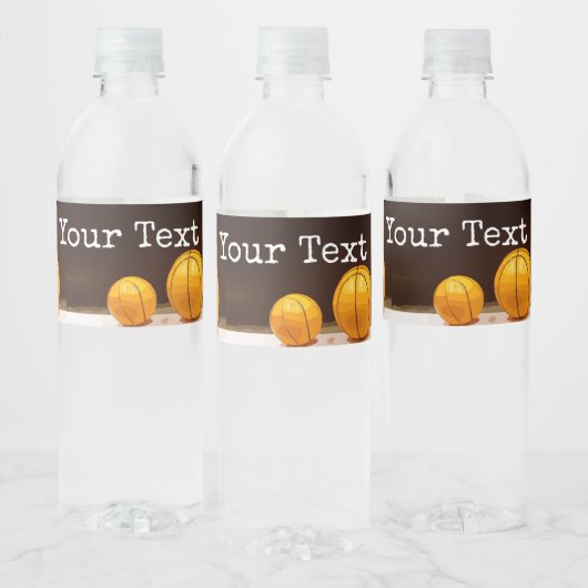 Basketballen zijn op zwarte achtergrond Glas Waterfles Etiket