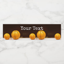 Basketballen zijn op zwarte achtergrond Glas Waterfles Etiket