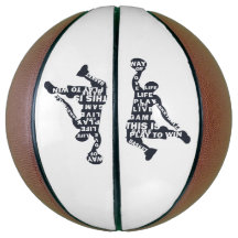 Basketballer slam dunk met full body tekst