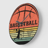 Basketballer slam dunk  retro zonsondergang grote klok (Hoek)