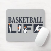 Basketballers dribbelen met oranje bal muismat (Met muis)