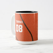 Basketbalnaam en -nummer gepersonaliseerd tweekleurige koffiemok (Voorkant links)