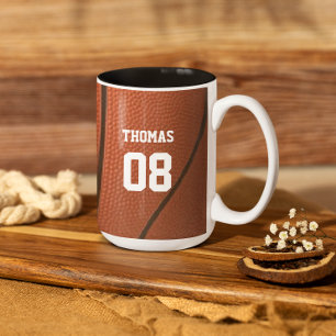Basketbalnaam en -nummer gepersonaliseerd tweekleurige koffiemok