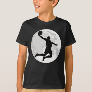 Basketbalspeler op Maan Design T-shirt