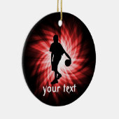 Basketbalspeler; rood keramisch ornament (Rechts)