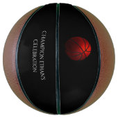 Basketbalspeler vrijgezel / verjaardagsfeestje get basketbal (Verticaal)