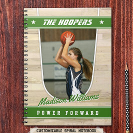 Basketbalteamspeler Aandenken in groene spiraal Notitieboek