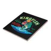 Bass Fish die een kroon op een zwarte achtergrond  Tegeltje (Zijkant)