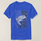 Bass Vissen American Camo USA Flag voor Fisherman T-shirt (Design voorkant)