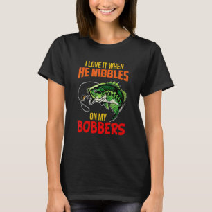 Bass Vist dat ik er dol van ben als hij op mijn ku T-shirt