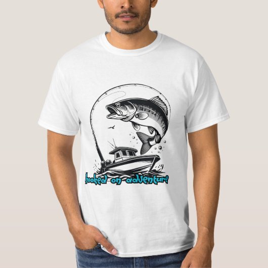 Bass Vist T-shirt "Hooked on Adventure" (Voorkant)