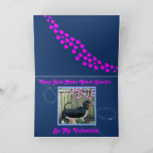 Basset & Bloemen op Grappige Valentijnskaart Kaart (Binnen)