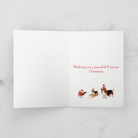 Basset en Bird Snowy Christmas Kaart (Binnen)