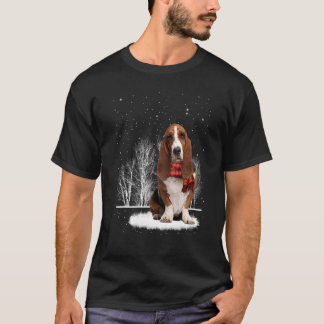 Basset Hond in de winter van de sneeuwkerst T-shirt