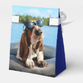 Basset Hond in zonnebril Bedankdoosjes (Achterkant)