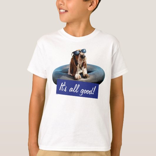 Basset Hond in zonnebril T-shirt (Voorkant)
