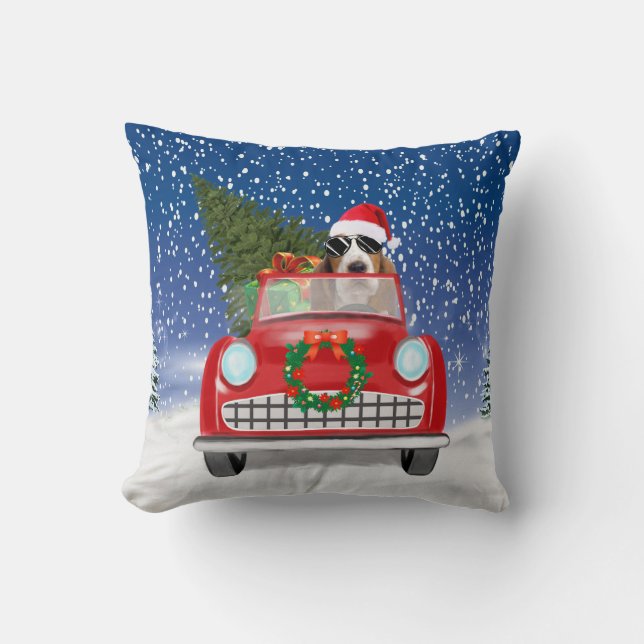 Basset Hound Dog Driving Car In Snow Christmas Kussen (Voorkant)