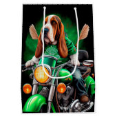 Basset Hound Dog fiets St. Patrick's Day Medium Cadeauzakje (Achterkant)