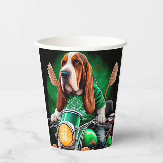 Basset Hound Dog fiets St. Patrick's Day Papieren Bekers (Voorkant)