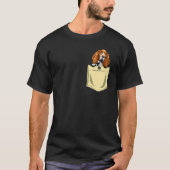 Basset Hound Dog in Pocket Puppy T-shirt (Voorkant)