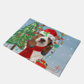 Basset Hound Dog in sneeuw met kerstcadeautjes Deurmat (Schuin)