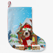 Basset Hound dog met kerstcadeaus Kleine Kerstsok (Voorkant)