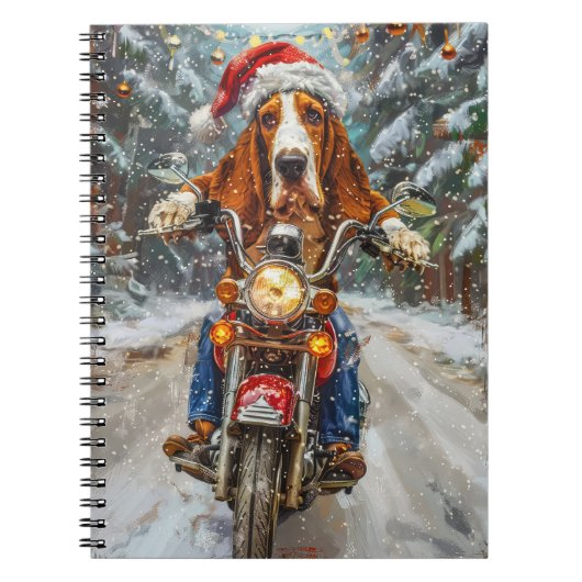 Basset Hound Dog Riding Motorcycle Kerstmis Notitieboek (Voorkant)