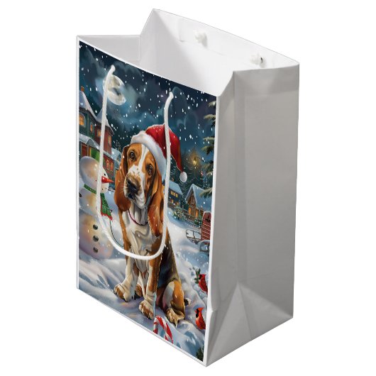 Basset Hound Dog Winter Wonderland Kerstvreugde Medium Cadeauzakje (Voorkant Gekanteld)