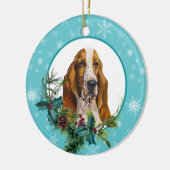 Basset Hound Evergreen Blue Snowflake Border Keramisch Ornament (Links)